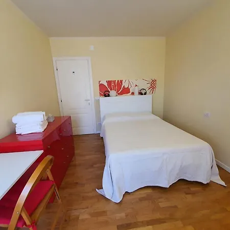 Metro' Bed and Breakfast Περούτζια